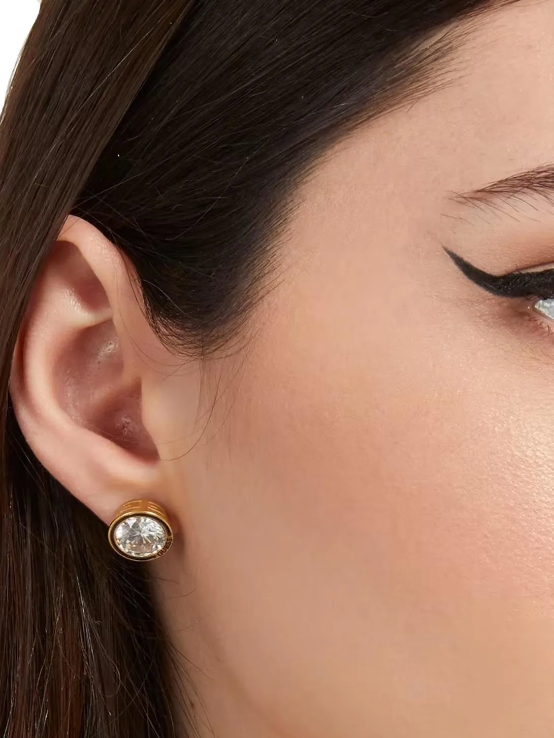 Guess Daktari Boucles D'oreilles Avec Zircons Acier - Achetez À Prix Outlet!